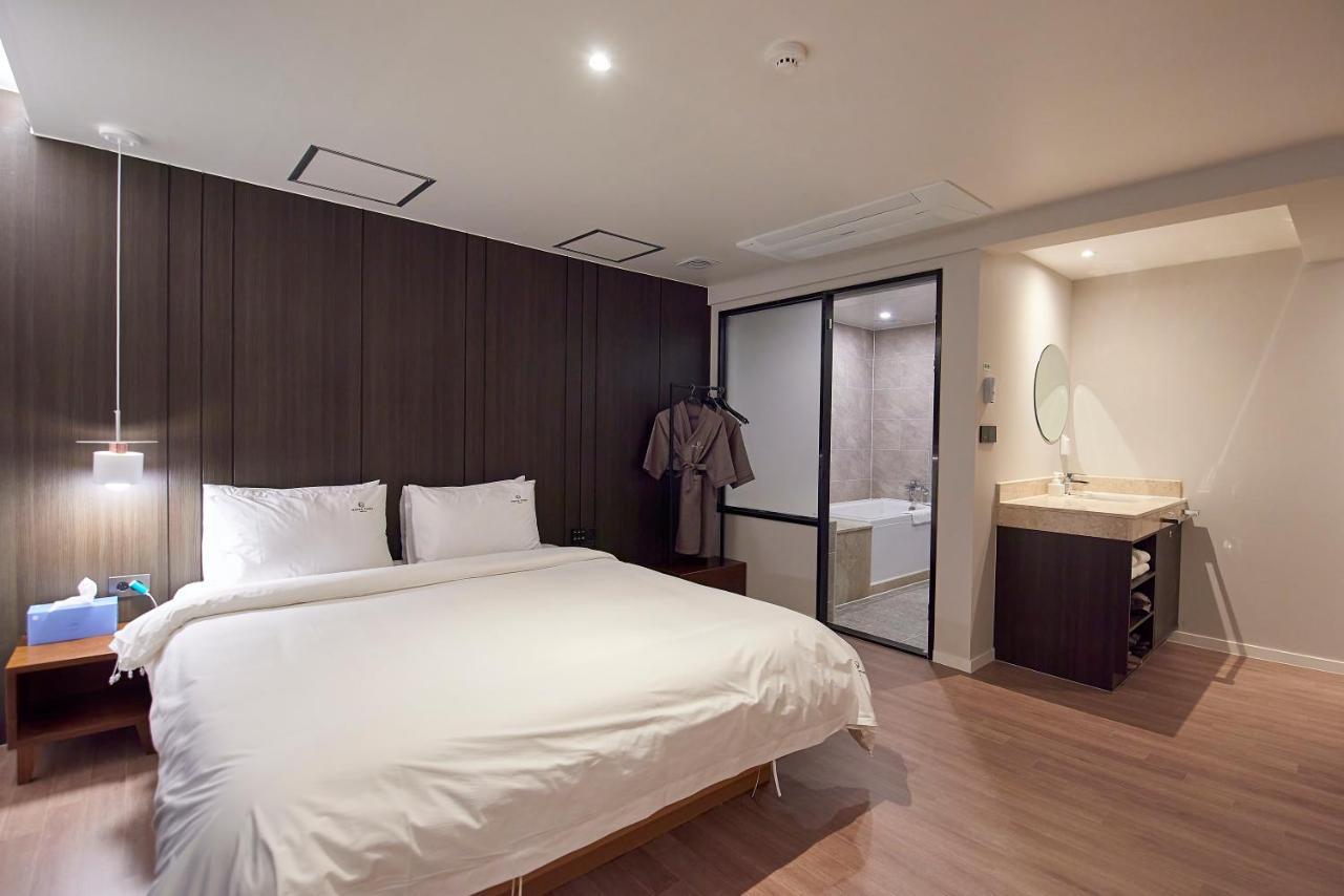 Bonathree Hotel Busan Exterior photo